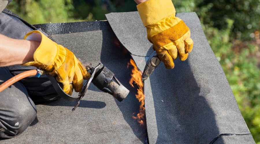 Expert Emergency Roof Repairs services in Amo, IN